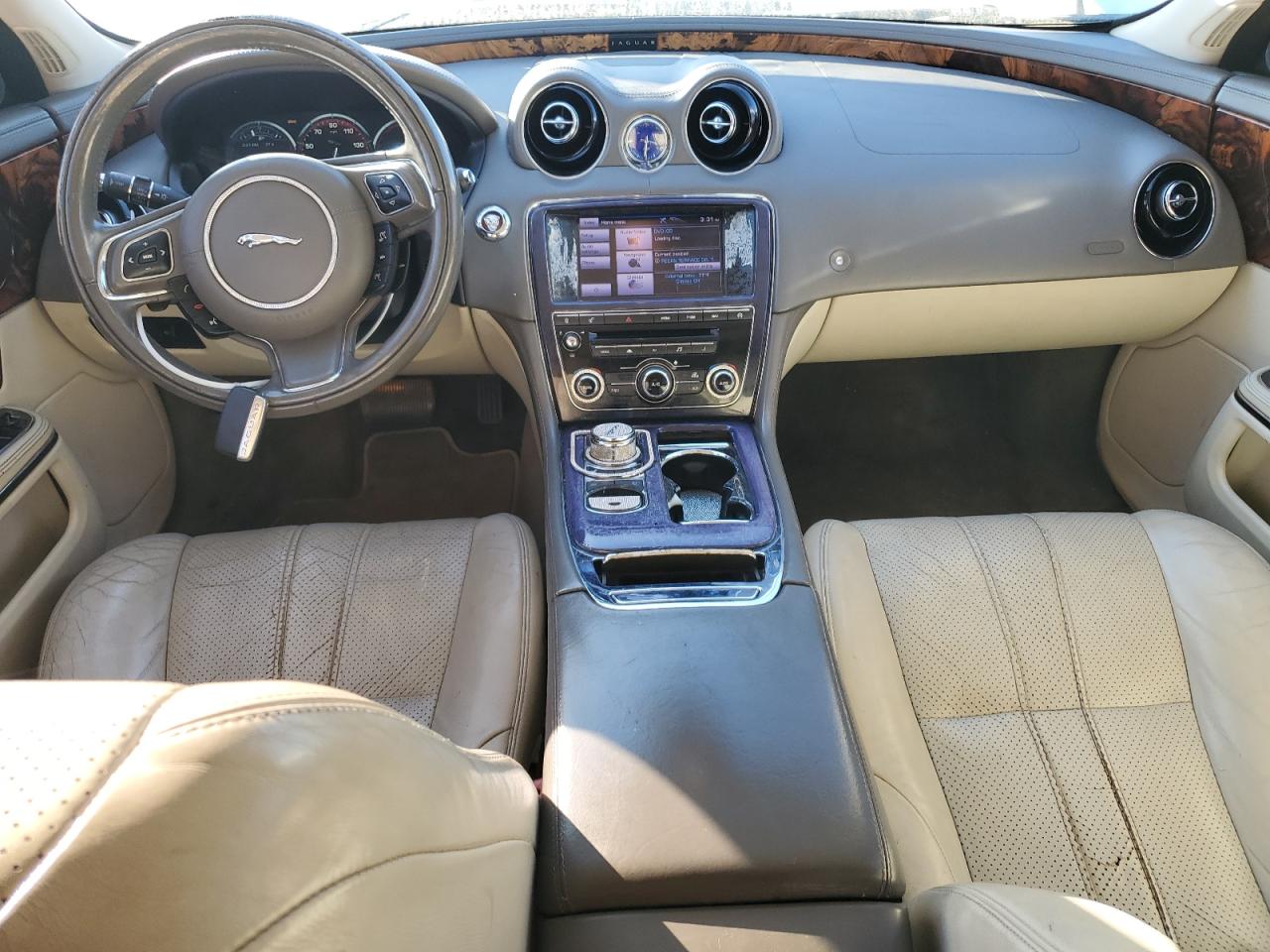 2013 Jaguar XJ VIN SAJWA1C7XD8V42463 Copart auction photo, normal wear damage thumbnail 8