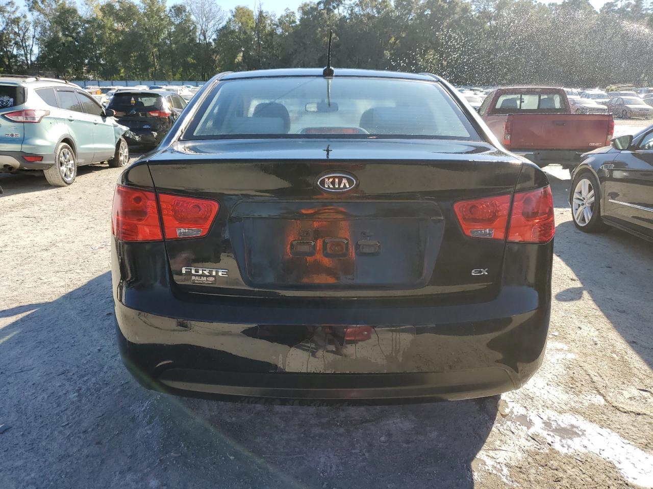 2010 KIA Forte VIN KNAFU4A22A5106229 Copart auction photo, side / front end damage thumbnail 6
