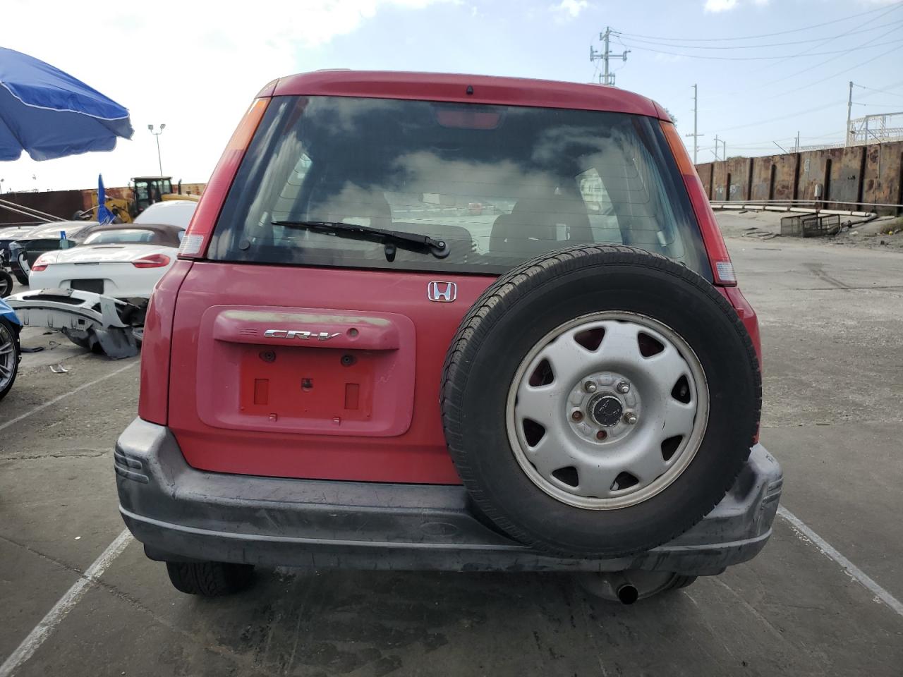 1999 Honda CR-V VIN JHLRD2843XC018454 Copart auction photo, undercarriage damage thumbnail 6