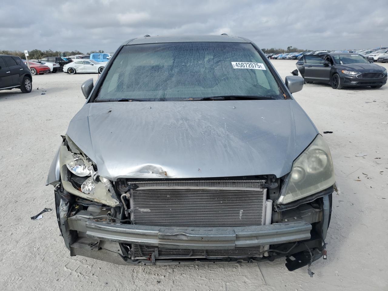 2005 Honda Odyssey VIN 5FNRL38875B116220 Copart auction photo, front end damage thumbnail 5