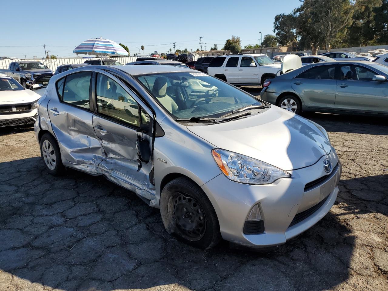 2014 Toyota Prius VIN JTDKDTB3XE1064568 Copart auction photo, side / minor dent/scratches damage thumbnail 4
