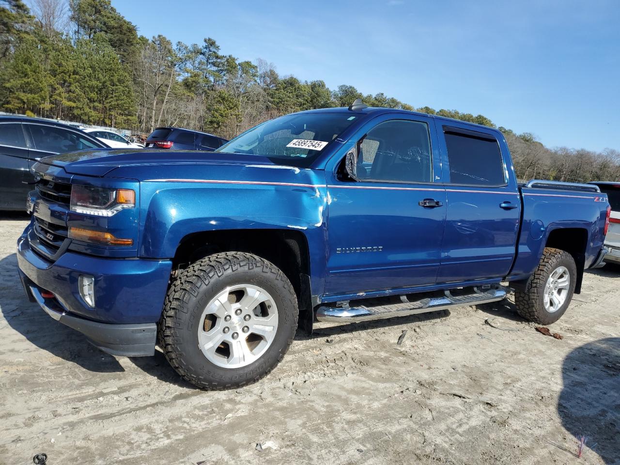2018 Chevrolet Silverado VIN 3GCUKREC3JG415619