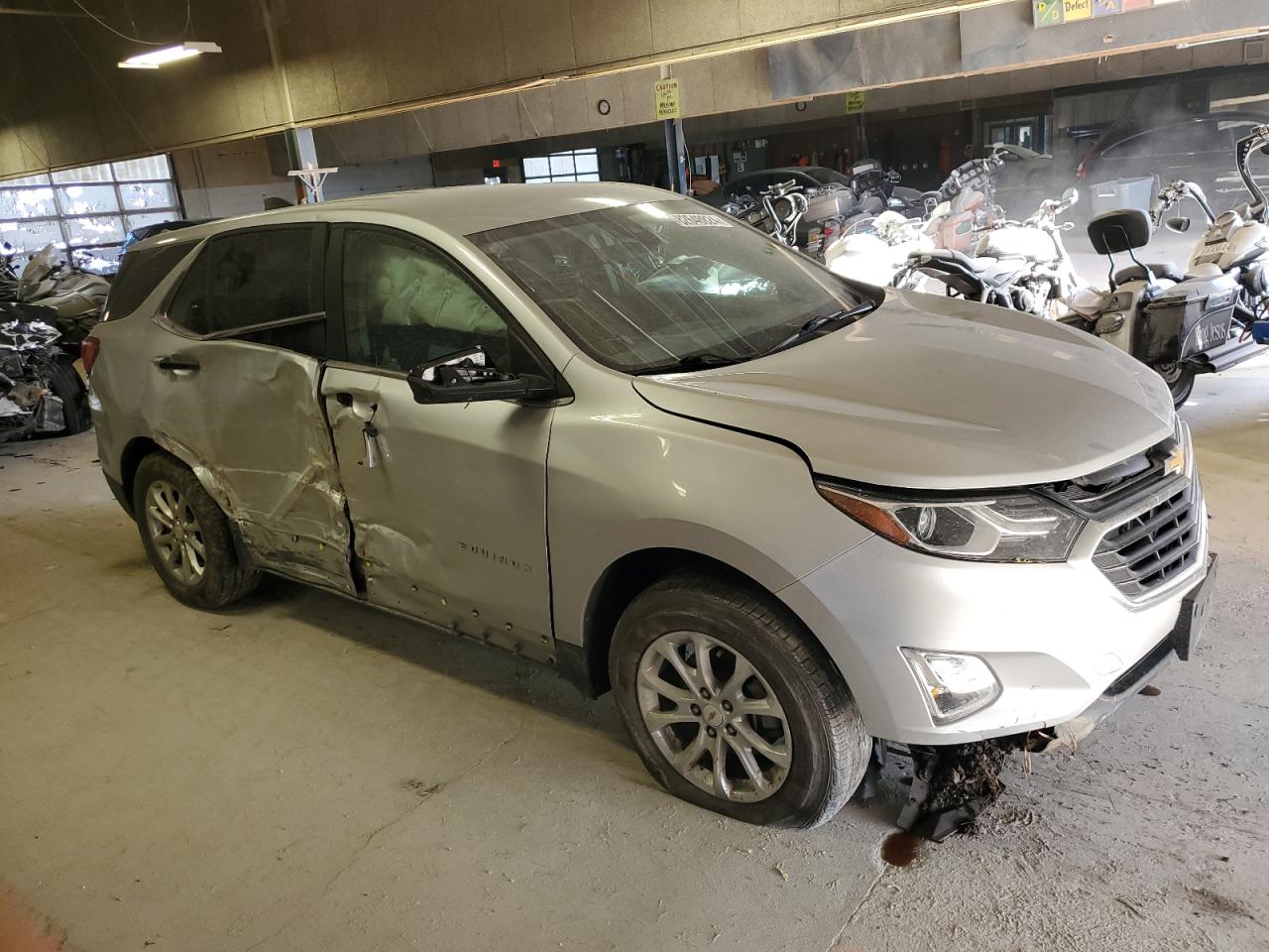 2021 Chevrolet Equinox VIN 2GNAXUEVXM6112966 Copart auction photo, side / rear end damage thumbnail 4