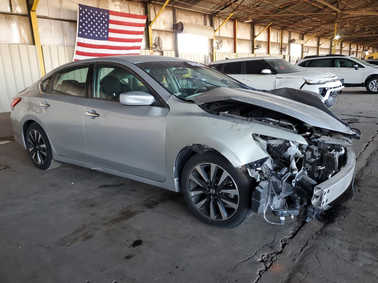 2018 Nissan Altima VIN 1N4AL3AP4JC178881 Copart auction photo, front end damage thumbnail 4