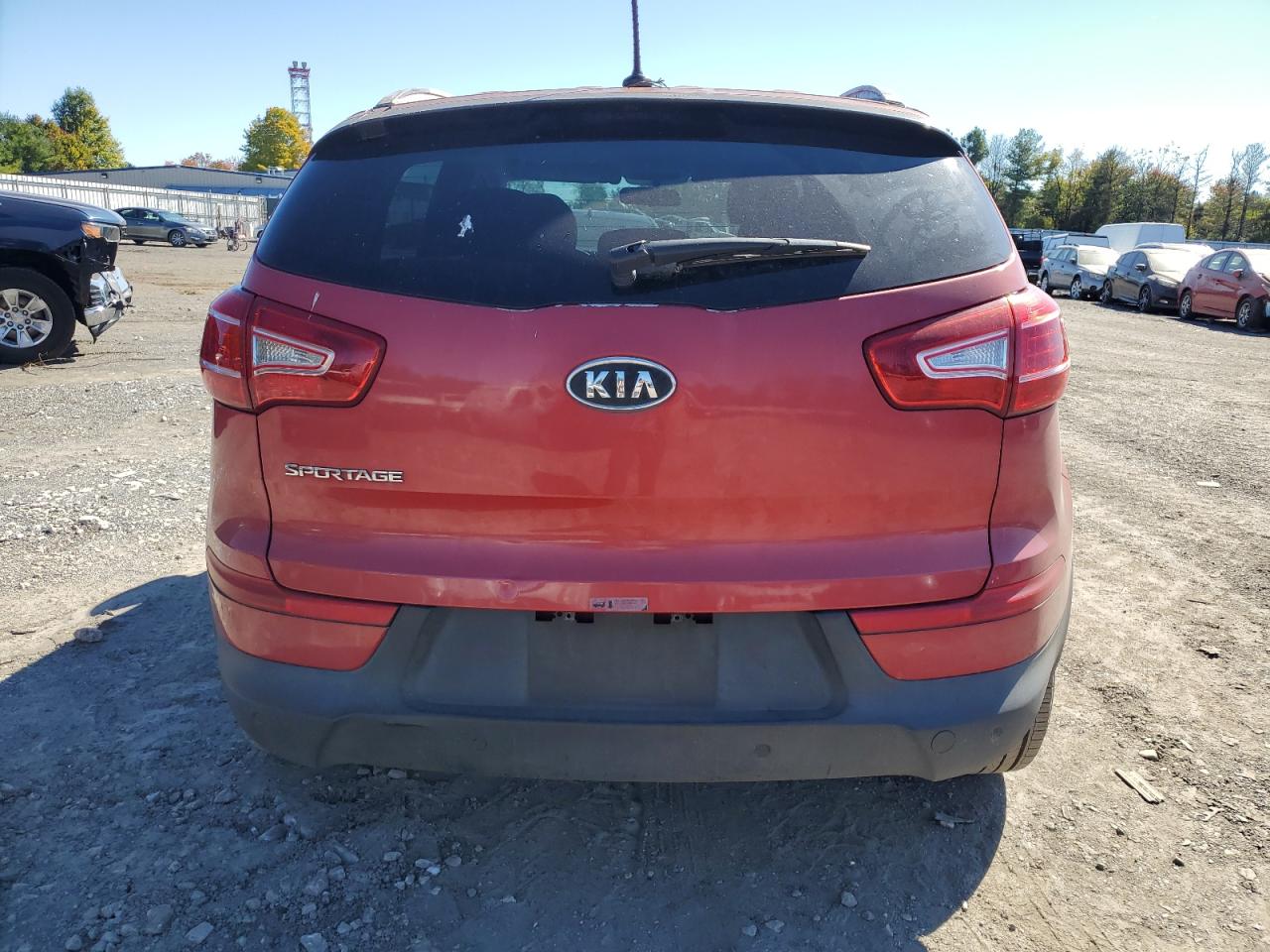 2012 KIA Sportage VIN KNDPB3A24C7324509 Copart auction photo, front end / minor dent/scratches damage thumbnail 6