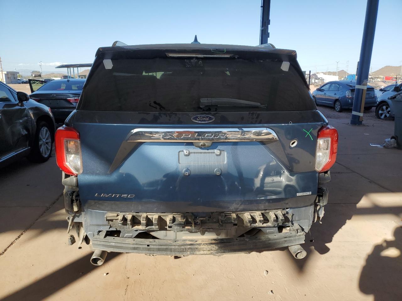 2020 Ford Explorer VIN 1FMSK7FH6LGA82087 Copart auction photo, vandalism / rear end damage thumbnail 6