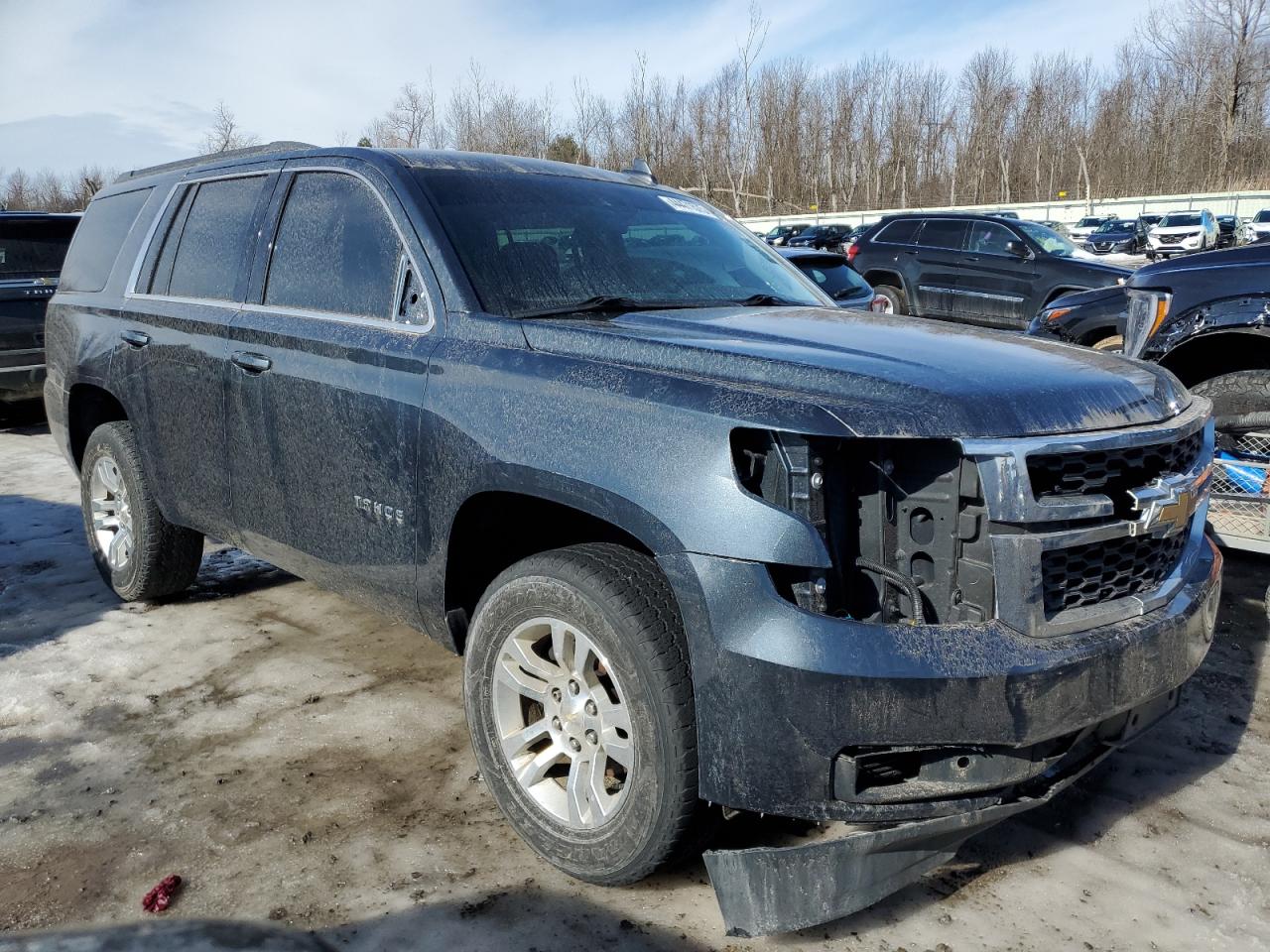 2019 Chevrolet Tahoe VIN 1GNSKAKC6KR121864 Copart auction photo, front end / rear end damage thumbnail 4