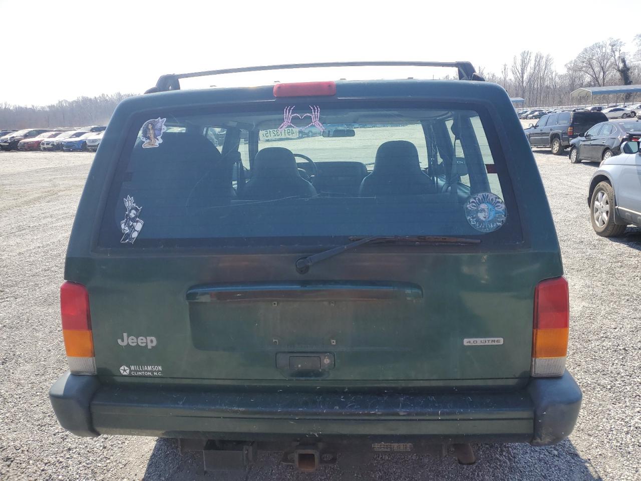2001 Jeep Grand Cherokee VIN 1J4FF48S71L574658 Copart auction photo, front end damage thumbnail 6