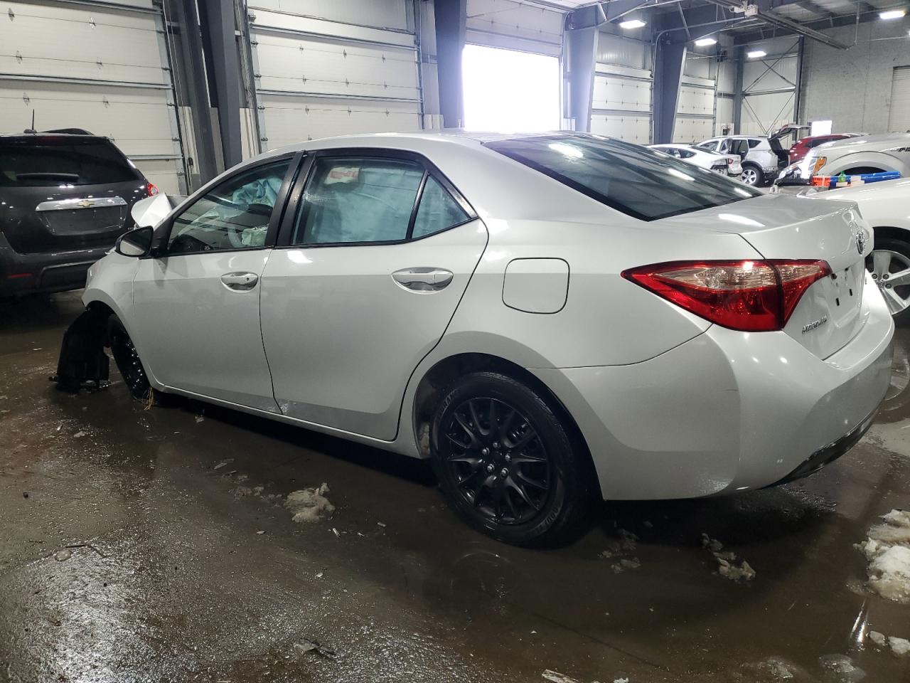 2019 Toyota Corolla VIN 5YFBURHE8KP936961 Copart auction photo, front end damage thumbnail 2