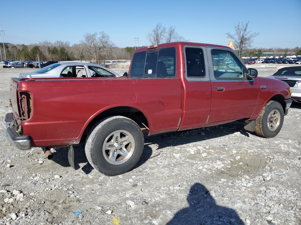1999 Mazda B-series VIN 4F4YR16V2XTM21901 Copart auction photo, all over damage thumbnail 3