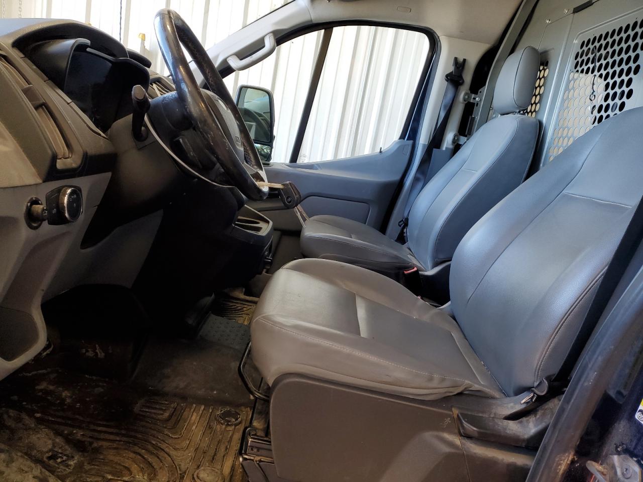 2017 Ford Transit VIN 1FTYE9ZM1HKB56479 Copart auction photo, rear end / minor dent/scratches damage thumbnail 7