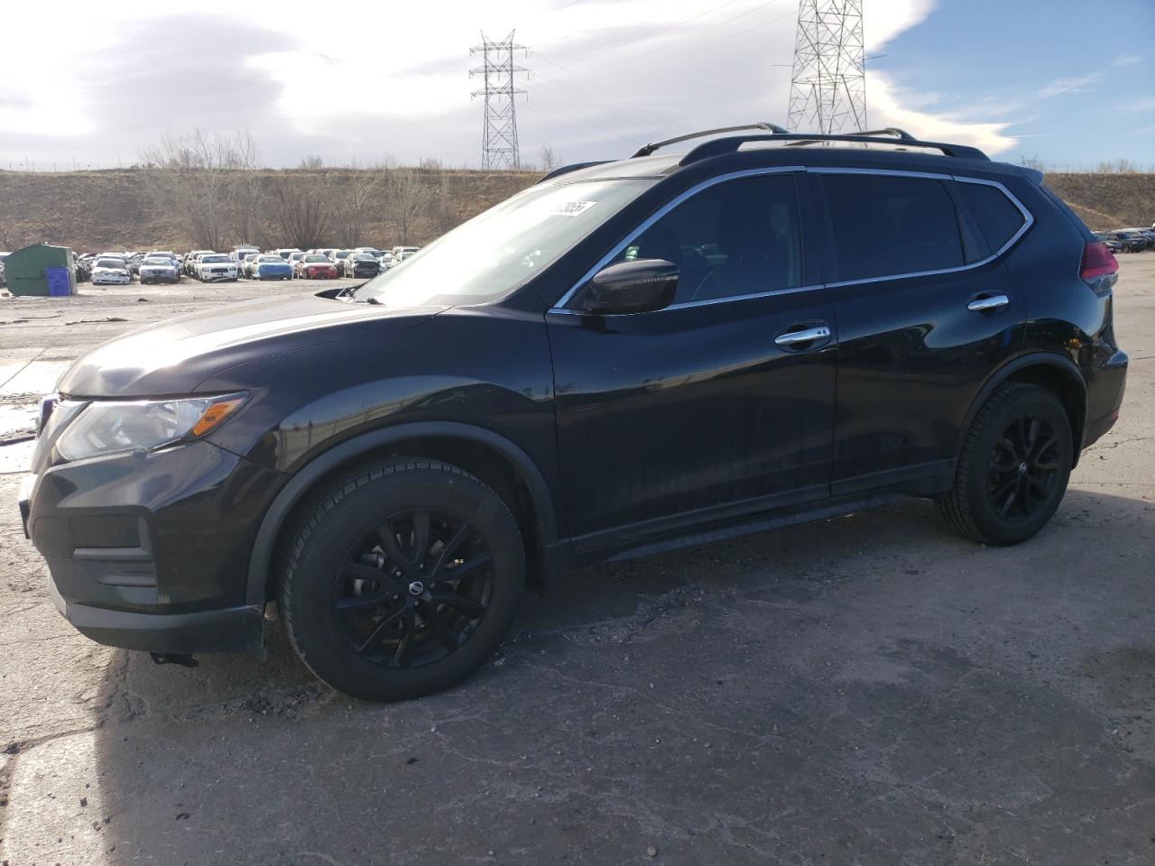 2017 Nissan Rogue VIN 5N1AT2MV1HC816640