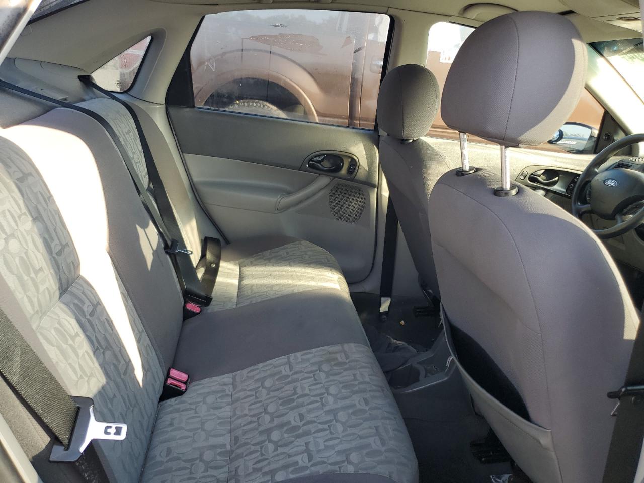2005 Ford Focus VIN 1FAFP34N35W145413 Copart auction photo, water/flood damage thumbnail 10