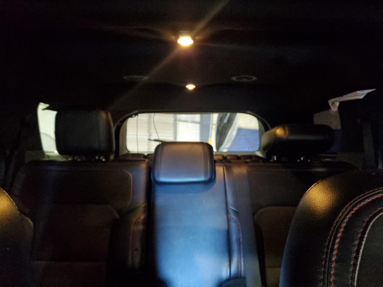 2018 Ford Explorer VIN 1FM5K8D80JGC20984 Copart auction photo, side / front end damage thumbnail 10