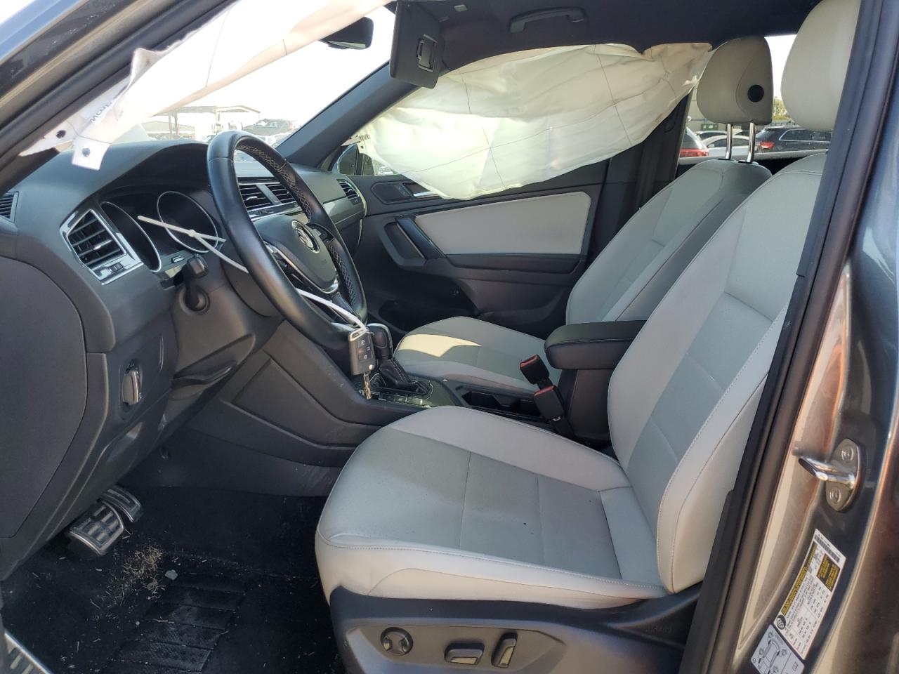 2021 Volkswagen Tiguan VIN 3VV3B7AX8MM020903 Copart auction photo, side damage thumbnail 6