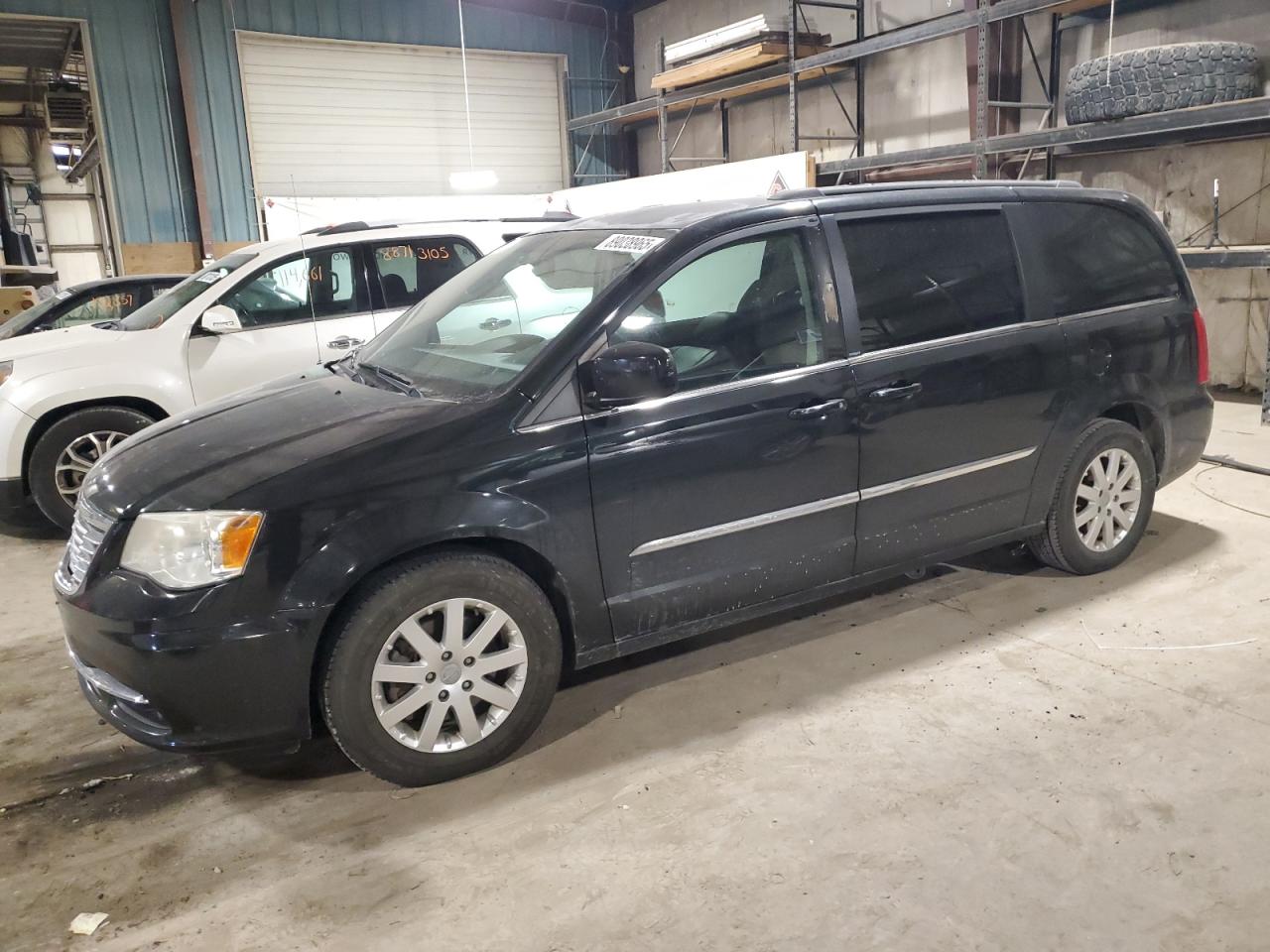 2013 Chrysler Town & Country VIN 2C4RC1BG3DR705658