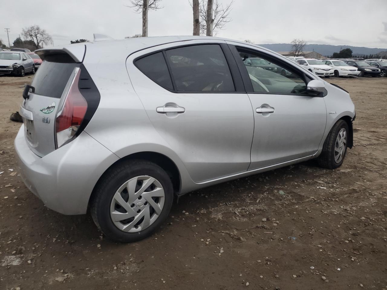 2015 Toyota Prius VIN JTDKDTB39F1112384 Copart auction photo, front end / side damage thumbnail 3
