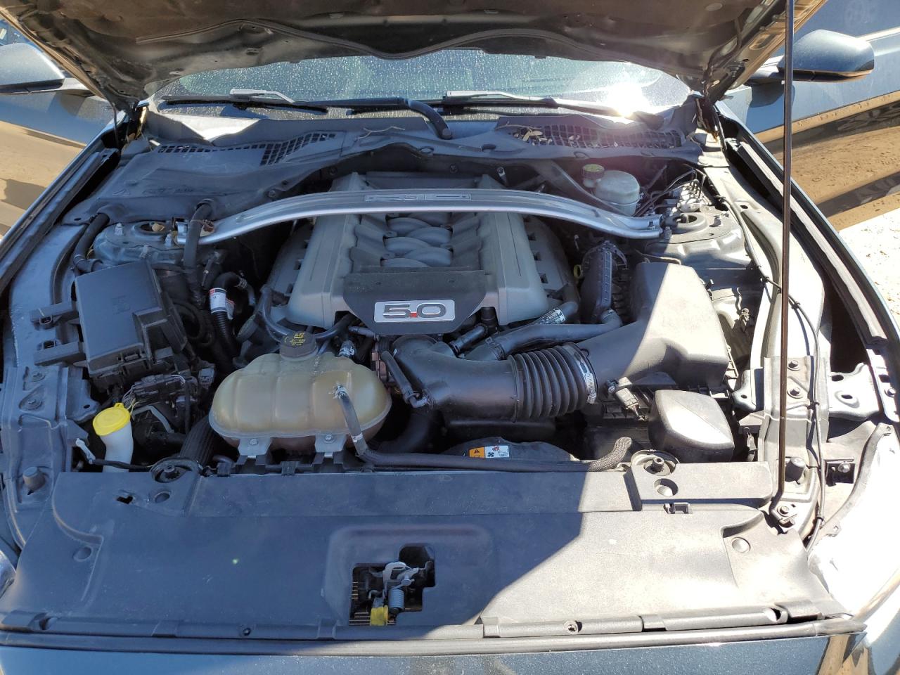 2016 Ford Mustang VIN 1FA6P8CF5G5235923 Copart auction photo, rear end / minor dent/scratches damage thumbnail 13