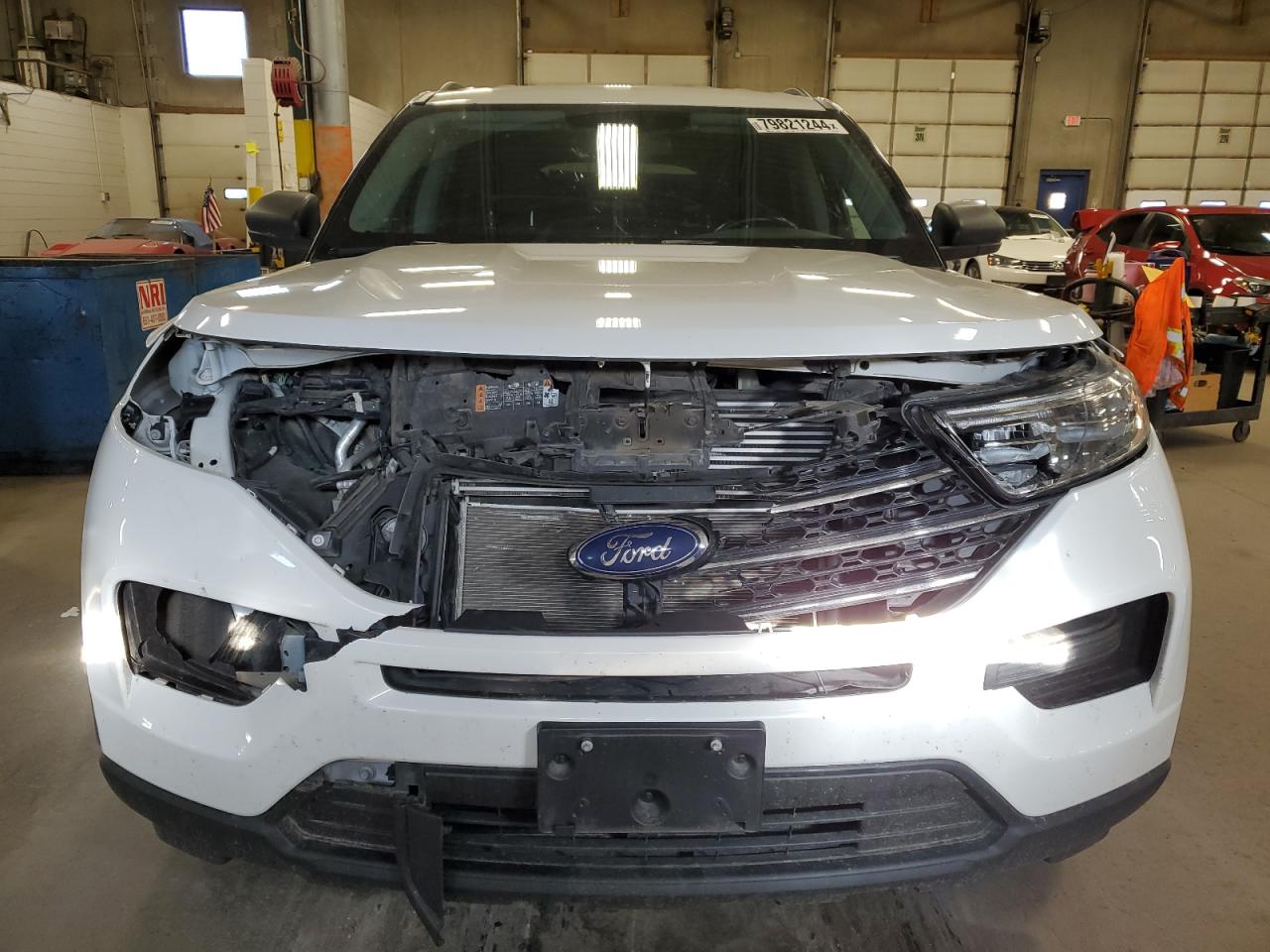 2022 Ford Explorer VIN 1FMSK8DH0NGB27438 Copart auction photo, front end damage thumbnail 5