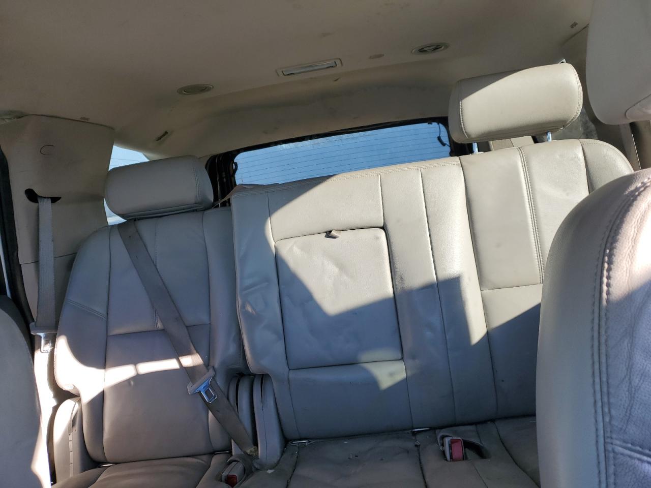 2009 GMC Yukon VIN 1GKFK33049R249433 Copart auction photo, side damage thumbnail 10