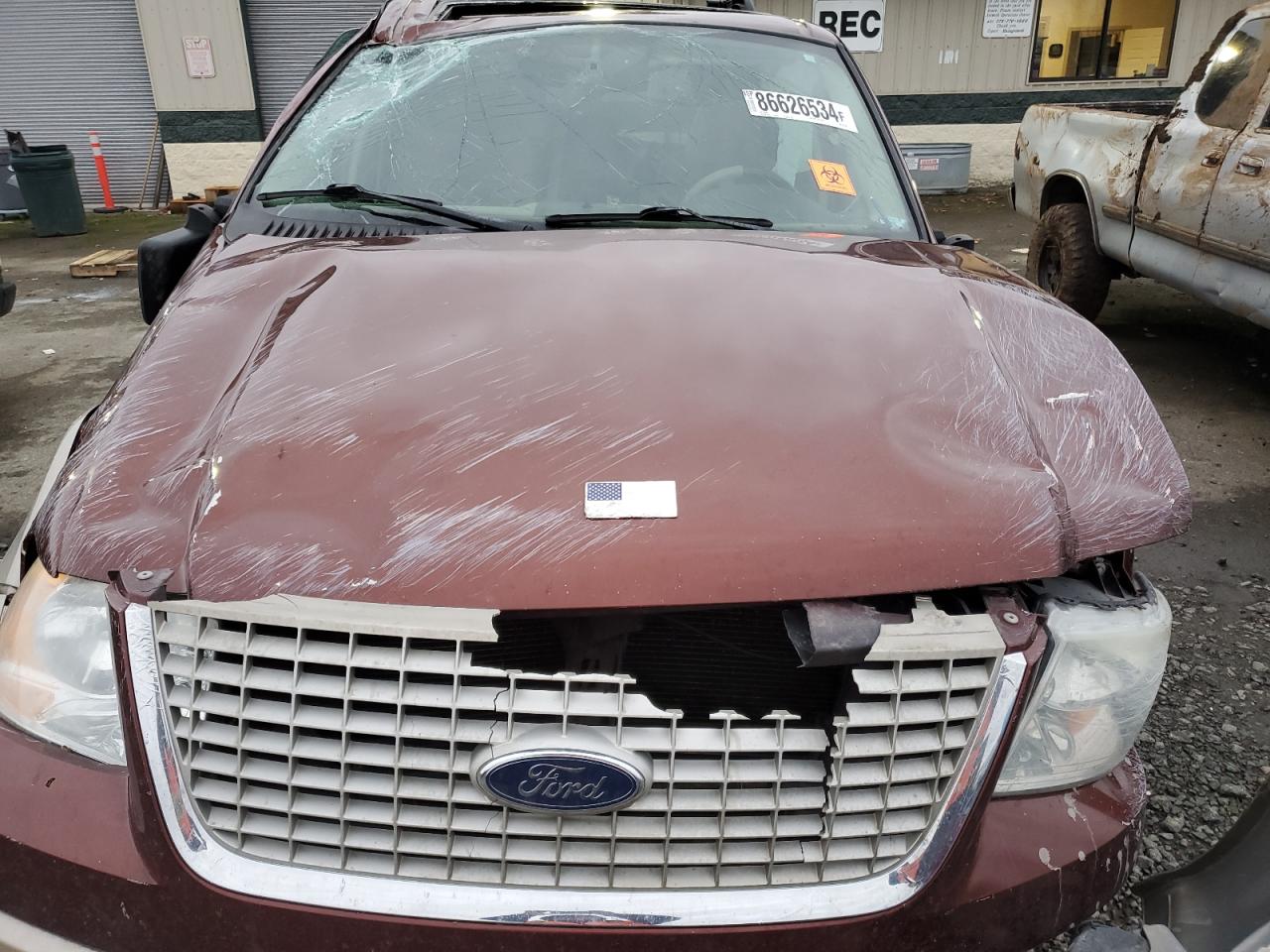 2006 Ford Expedition VIN 1FMFU18576LA84700 Copart auction photo, all over damage thumbnail 12