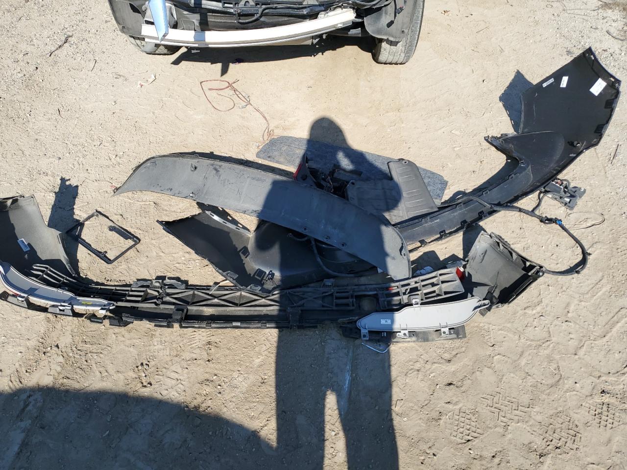 2020 Buick Envision VIN LRBFXBSA0LD183158 Copart auction photo, rear end damage thumbnail 12