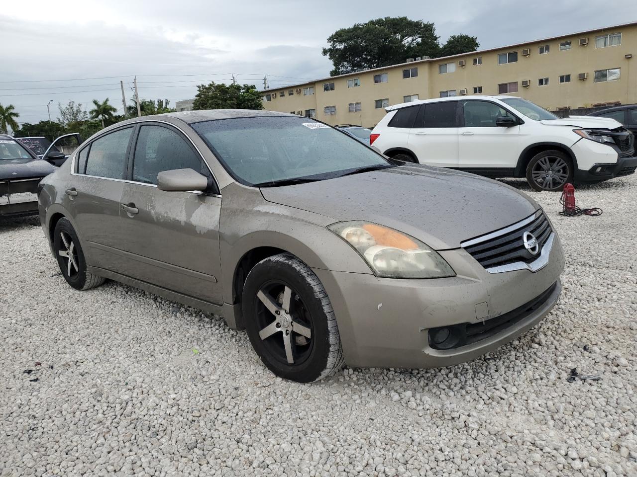 2007 Nissan Altima VIN 1N4AL21E37N465313 Copart auction photo, side / minor dent/scratches damage thumbnail 4