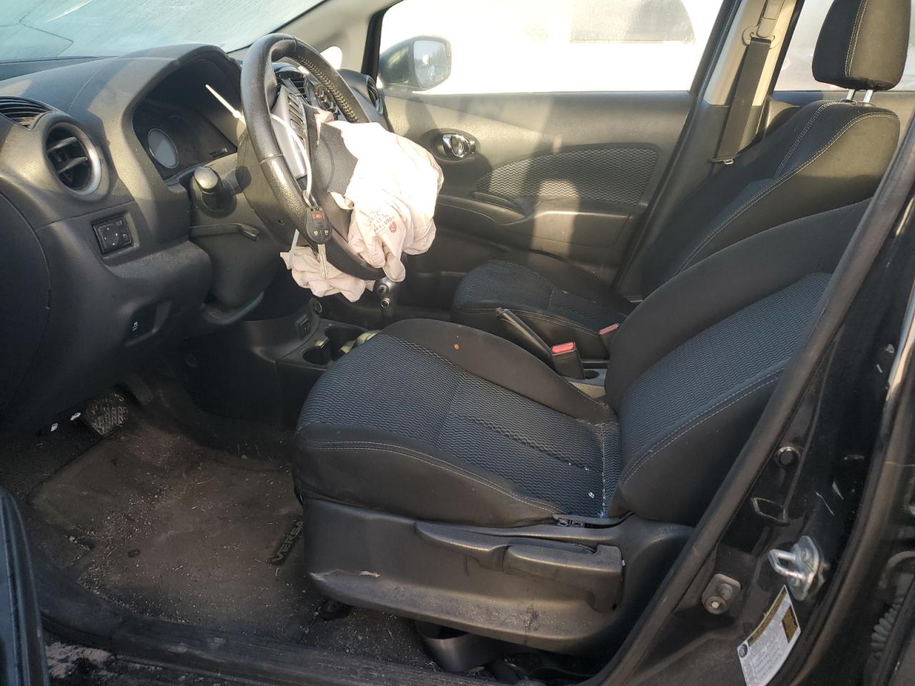 2017 Nissan Versa VIN 3N1CE2CP4HL353295 Copart auction photo, front end damage thumbnail 7