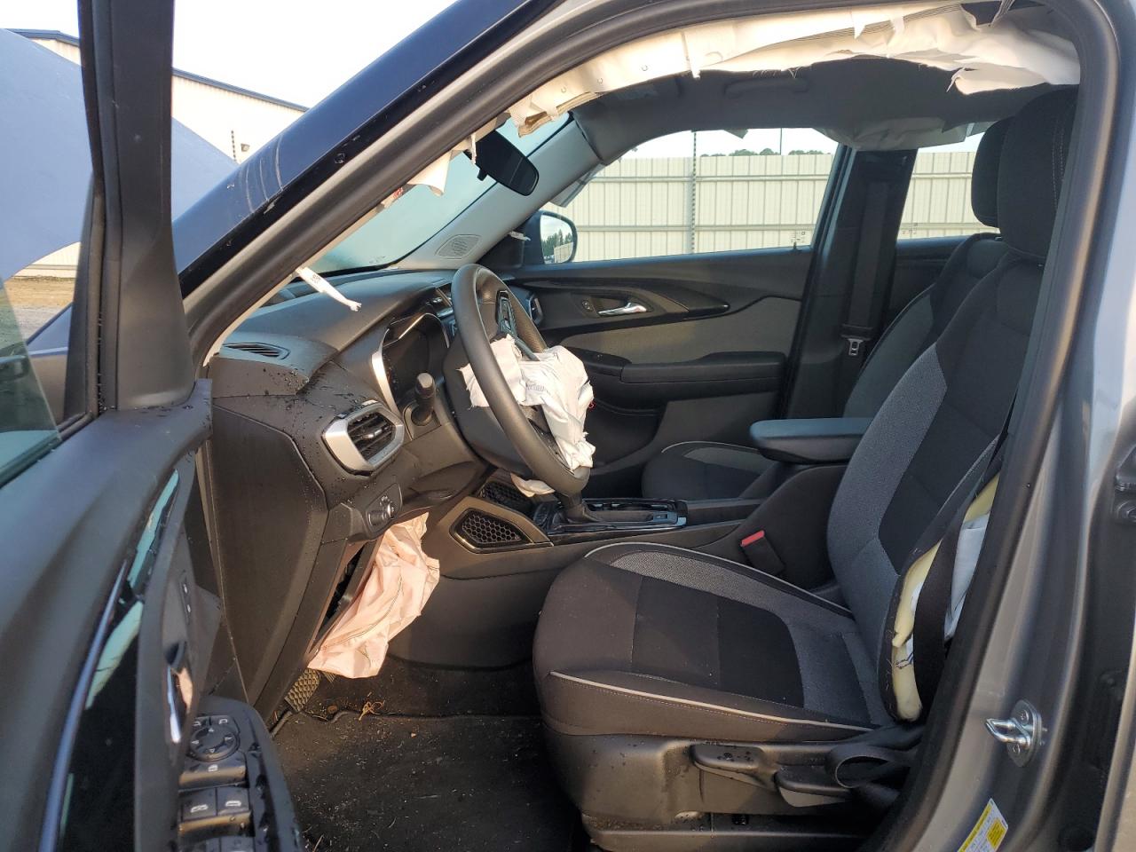 2023 Chevrolet TrailBlazer VIN KL79MMS28PB205269 Copart auction photo, front end damage thumbnail 7