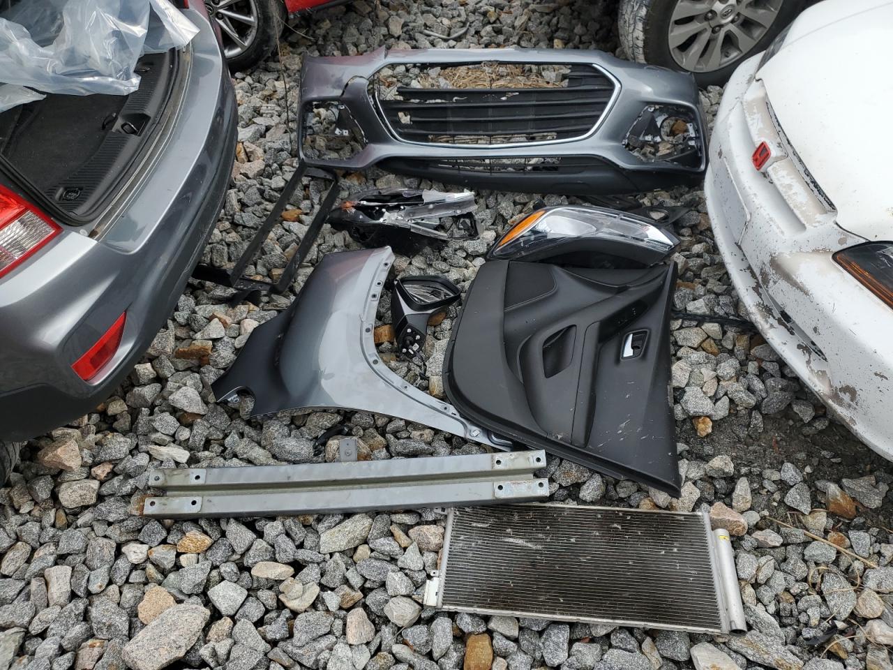 2020 Chevrolet Trax VIN 3GNCJKSB7LL214387 Copart auction photo, front end damage thumbnail 13