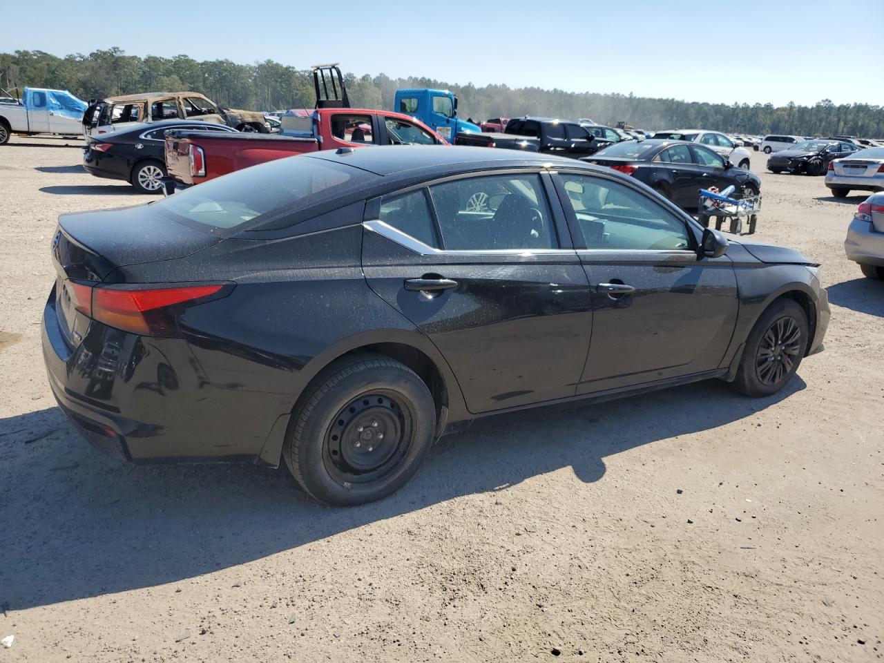 2020 Nissan Altima VIN 1N4BL4BW6LC248657 Copart auction photo, front end damage thumbnail 3