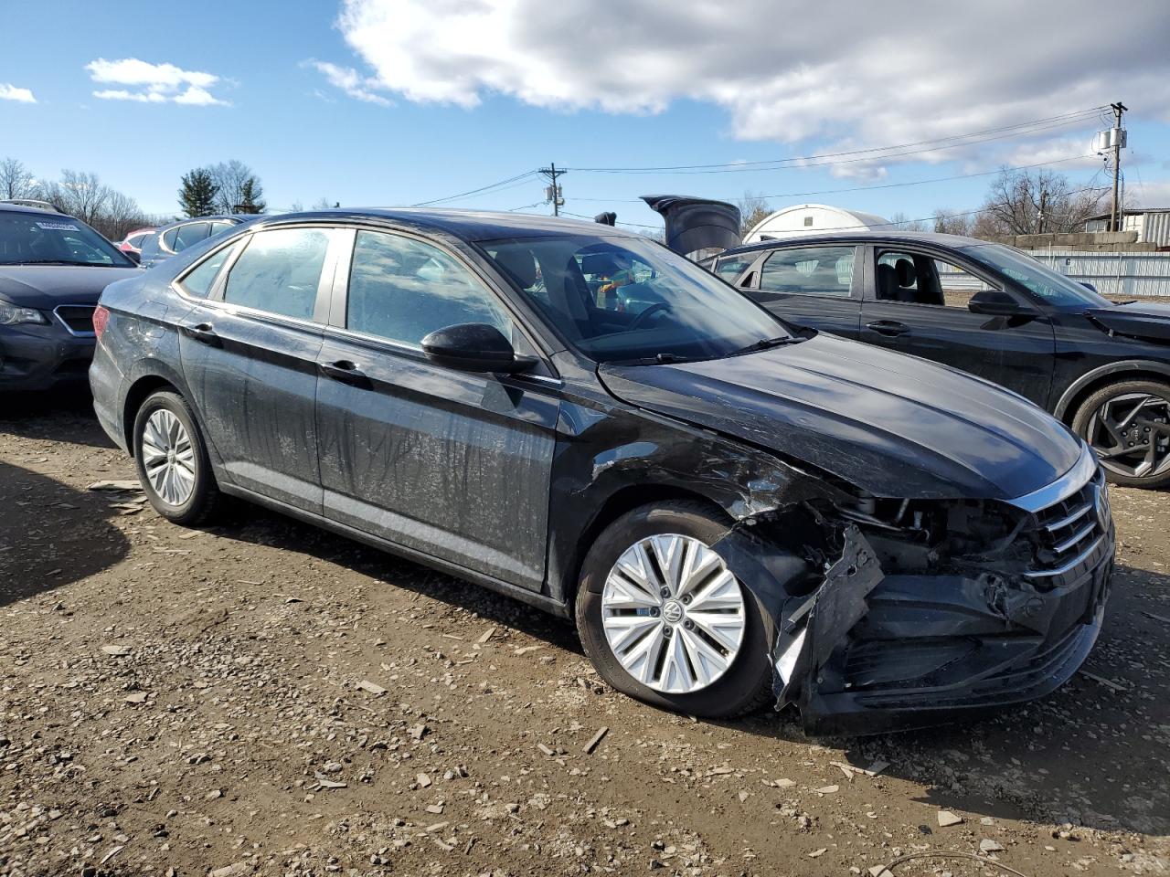 2019 Volkswagen Jetta VIN 3VWC57BU1KM178679 Copart auction photo, front end damage thumbnail 4