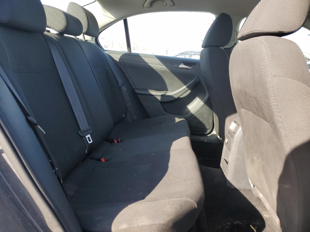 2015 Volkswagen Jetta VIN 3VW2K7AJ1FM339906 Copart auction photo, burn damage thumbnail 10