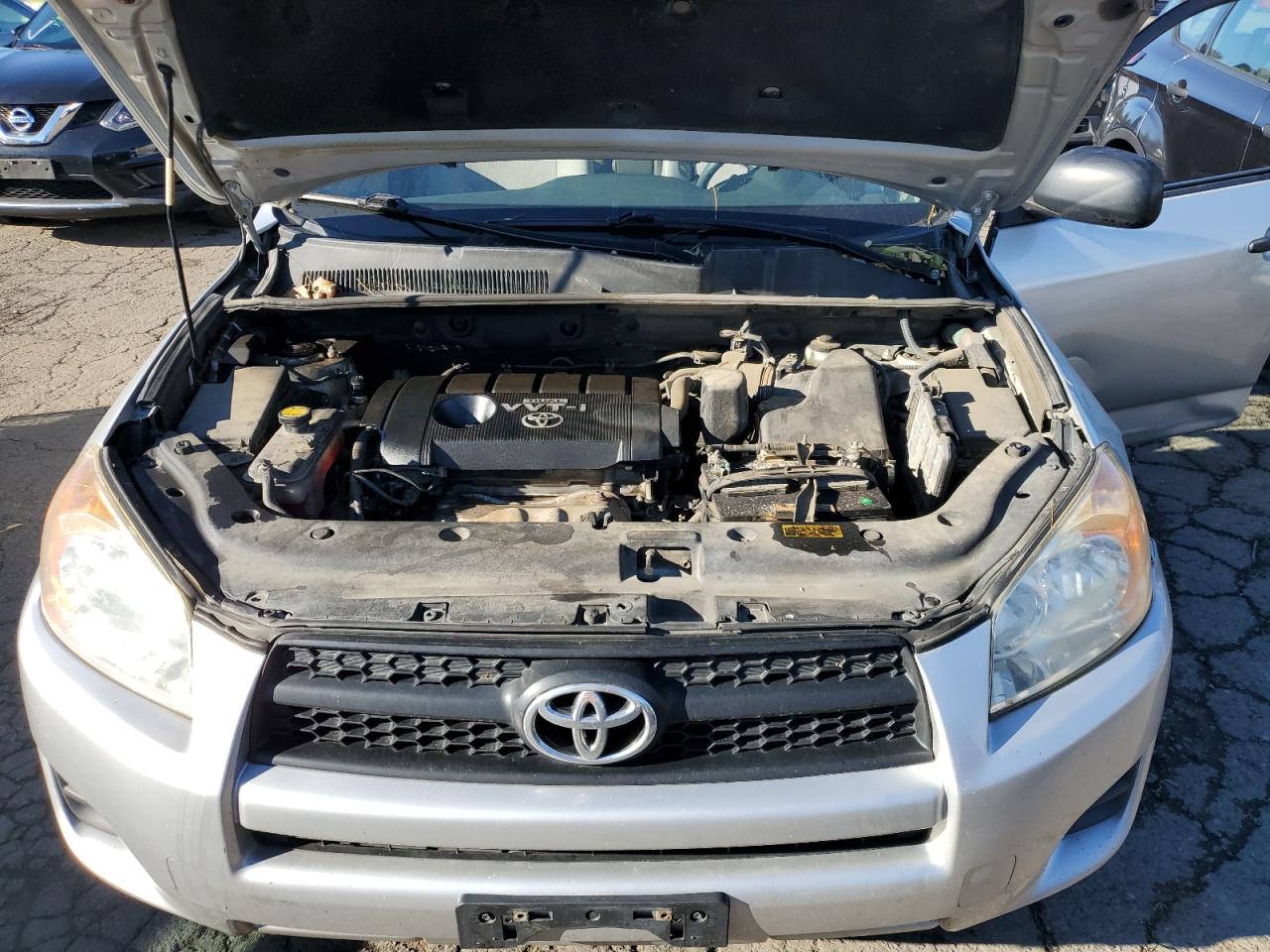 2009 Toyota RAV 4 VIN JTMBF33V19D013362 Copart auction photo, front end / undercarriage damage thumbnail 11