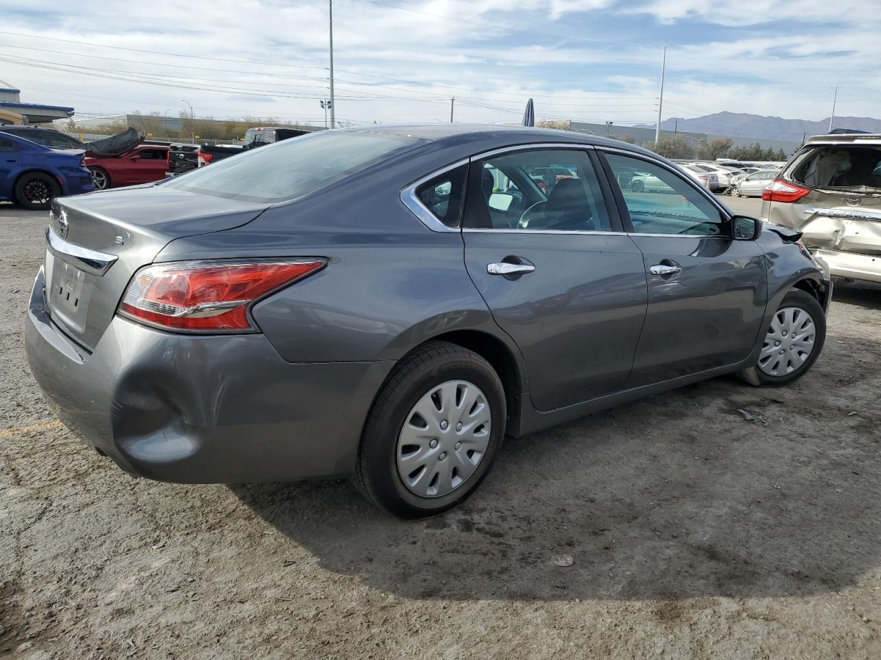 2015 Nissan Altima VIN 1N4AL3APXFC435078 Copart auction photo, front end / rear end damage thumbnail 3