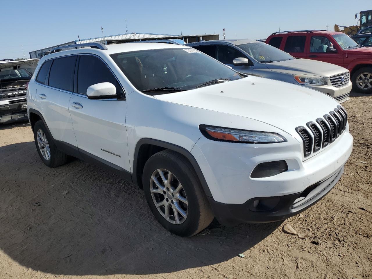 2016 Jeep Grand Cherokee VIN 1C4PJMCS5GW157272 Copart auction photo, hail damage thumbnail 4