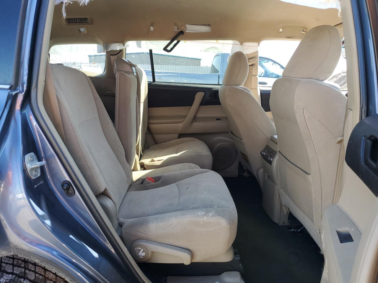 2013 Toyota Highlander VIN 5TDZA3EH1DS044631 Copart auction photo, rollover / minor dent/scratches damage thumbnail 11