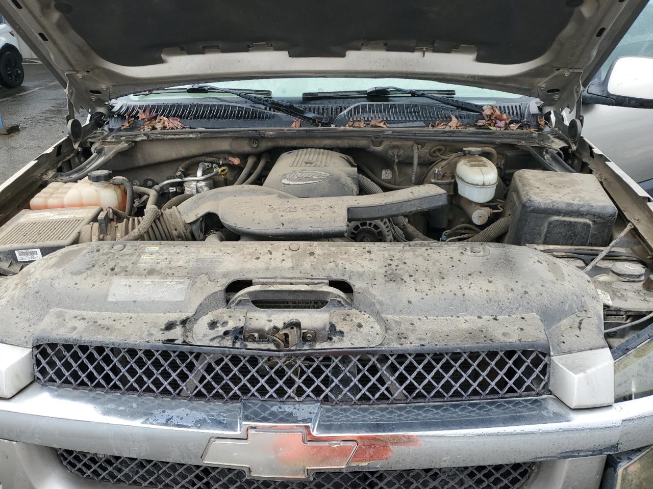 2003 Chevrolet Avalanche VIN 3GNEC13T03G104018 Copart auction photo, front end damage thumbnail 12