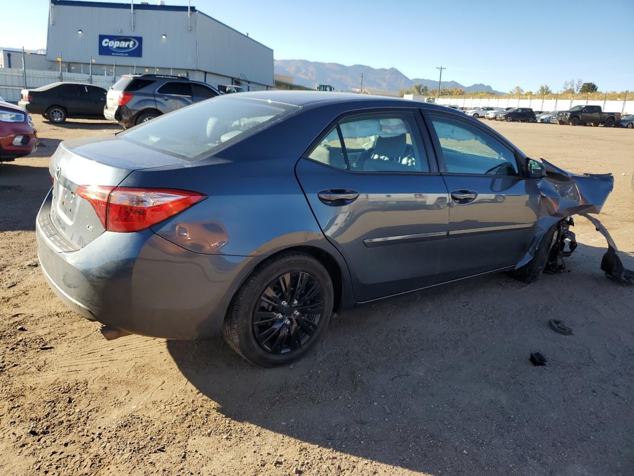 2019 Toyota Corolla VIN 2T1BURHE1KC177408 Copart auction photo, front end damage thumbnail 3