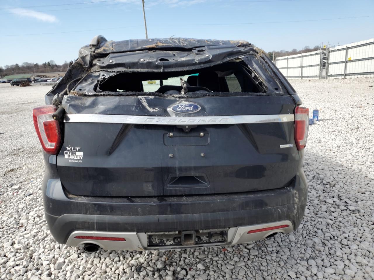 2017 Ford Explorer VIN 1FM5K8DHXHGA57500 Copart auction photo, all over damage thumbnail 6