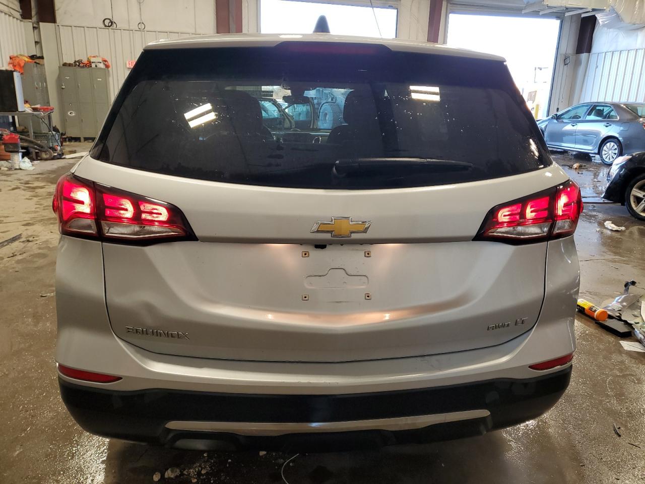 2022 Chevrolet Equinox VIN 3GNAXUEV7NL140060 Copart auction photo, front end damage thumbnail 6