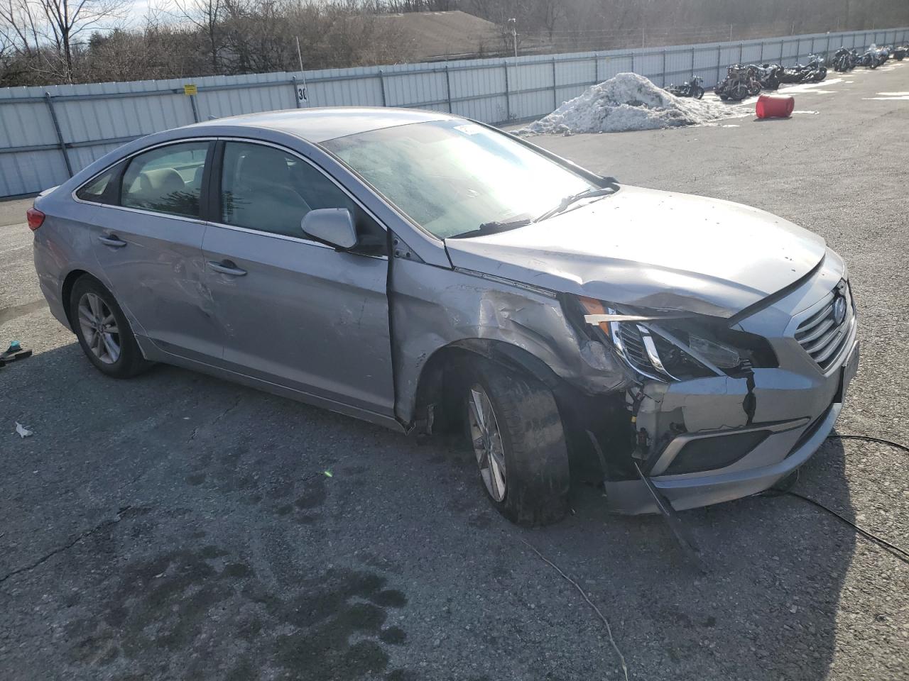 2017 Hyundai Sonata VIN 5NPE24AF0HH574204 Copart auction photo, front end / side damage thumbnail 4