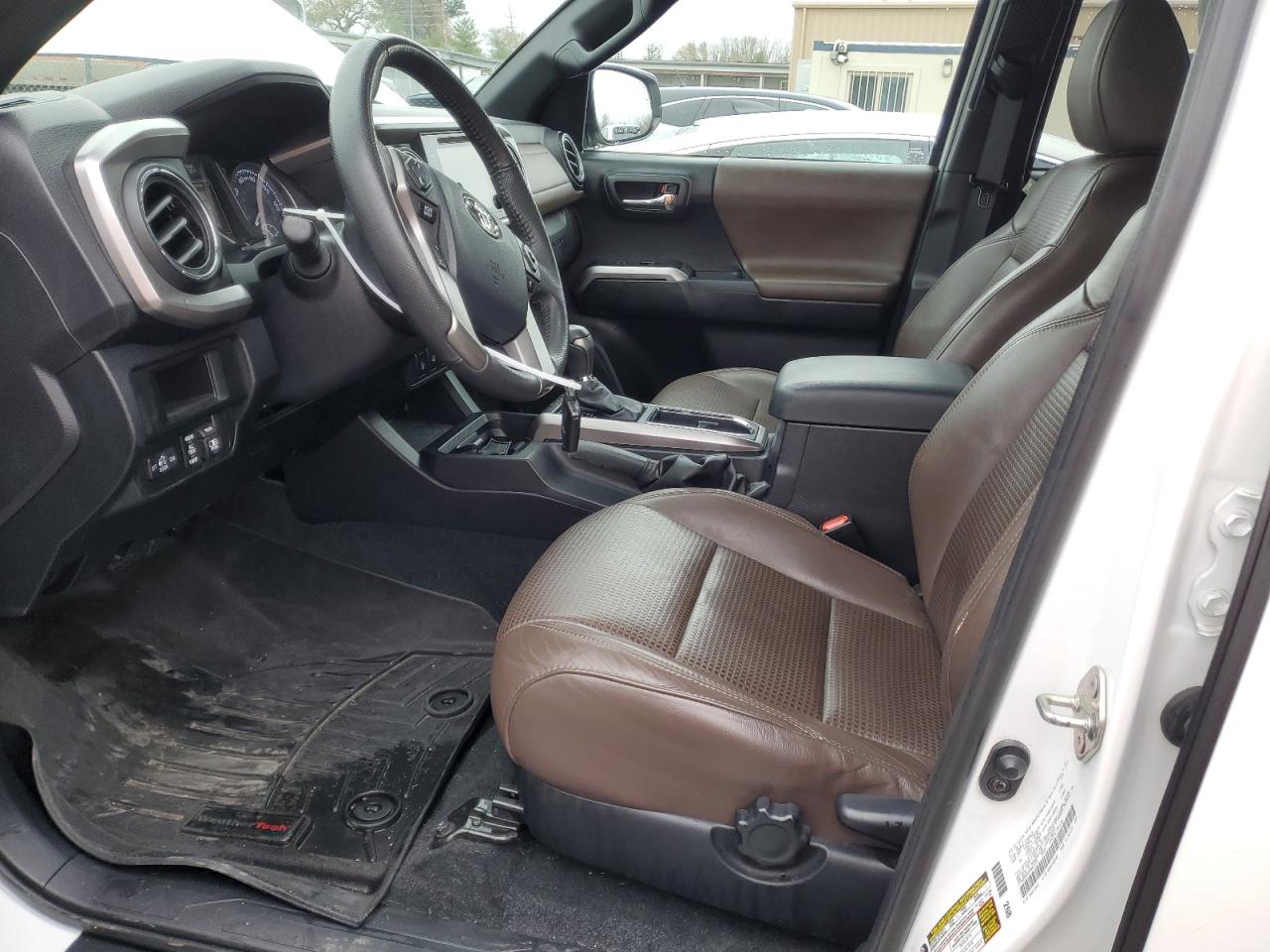 2017 Toyota Tacoma VIN 3TMGZ5AN9HM060153 Copart auction photo, rear end damage thumbnail 7