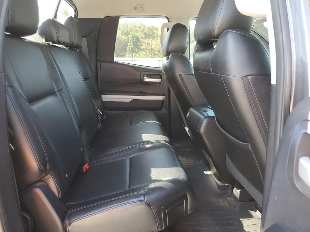 2015 Toyota Tundra VIN 5TFUW5F10FX421360 Copart auction photo, rear end damage thumbnail 10