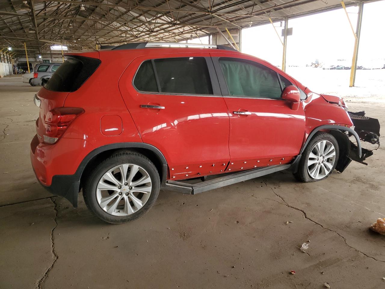 2020 Chevrolet Trax VIN KL7CJMSB8LB343564 Copart auction photo, front end / minor dent/scratches damage thumbnail 3