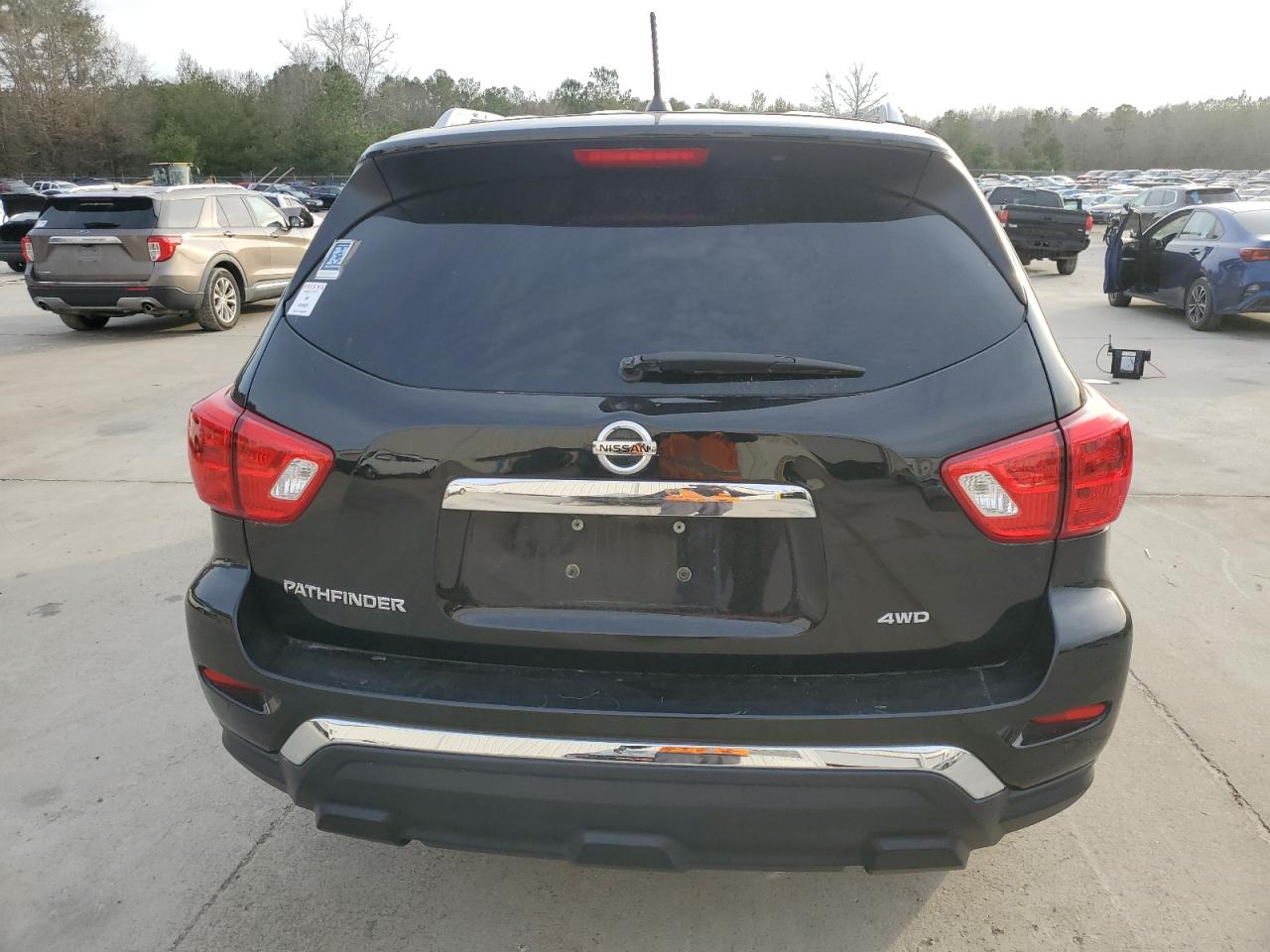 2018 Nissan Pathfinder VIN 5N1DR2MMXJC644777 Copart auction photo, front end damage thumbnail 6