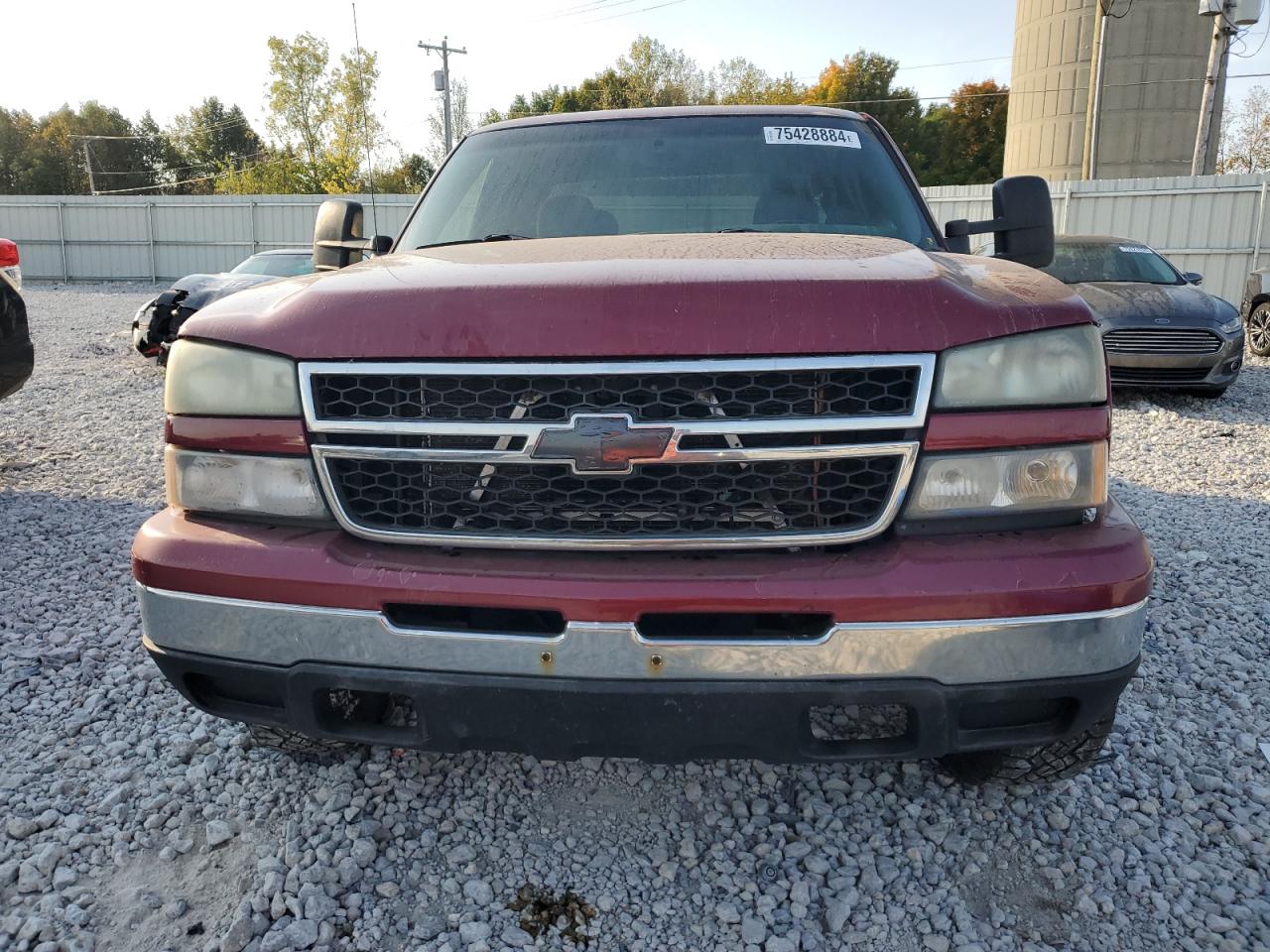 2006 Chevrolet Silverado VIN 1GCEK19T66Z121879 Copart auction photo, rear end / side damage thumbnail 5