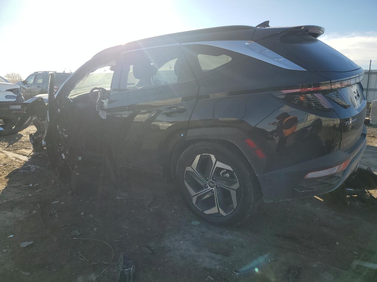 2022 Hyundai Tucson VIN 5NMJECAE5NH075916 Copart auction photo, all over damage thumbnail 2