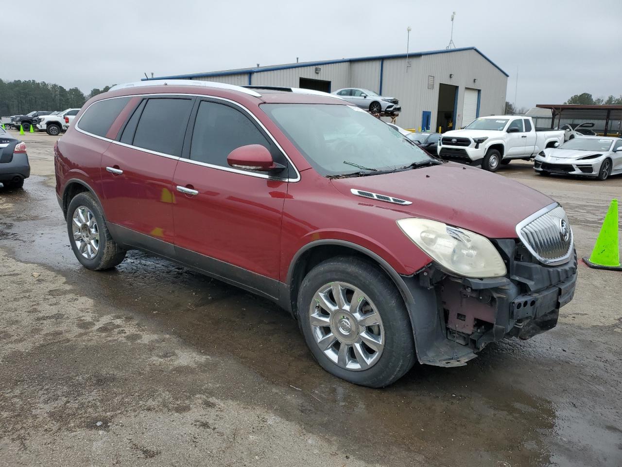 2011 Buick Enclave VIN 5GAKRCED7BJ135373 Copart auction photo, front end damage thumbnail 4