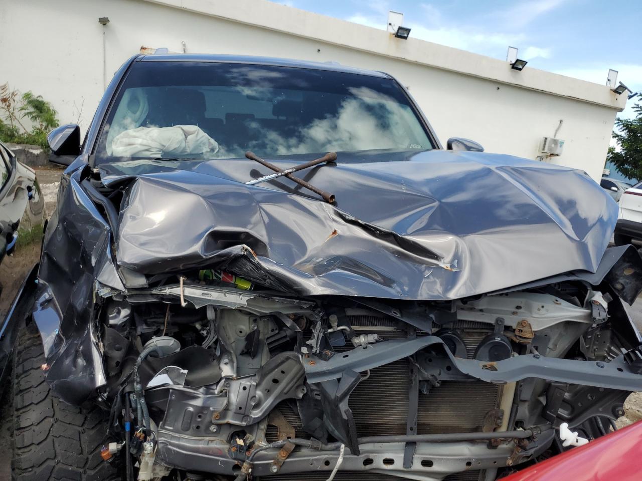 2016 Toyota 4Runner VIN JTEZU5JR8G5114519 Copart auction photo, all over damage thumbnail 5